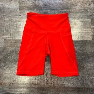 NWOT Old Navy Active Bright Red Powersoft High Rise Biker Shorts Size XS